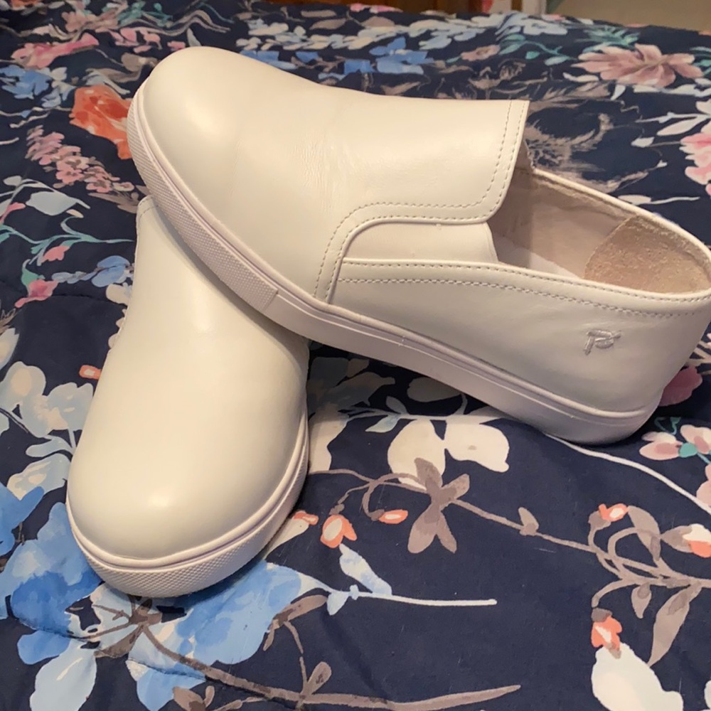 Propet White Slip Resistant Shoes Size 7